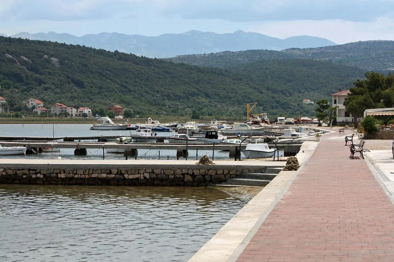 Apartments With A Parking Space Supetarska Draga - Donja, Rab - 11237 0*,  Croatia
