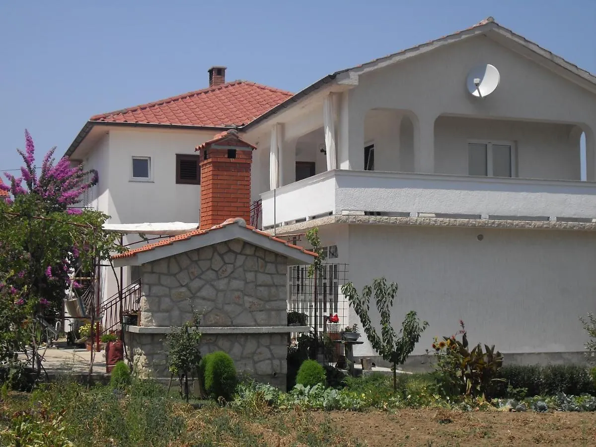 Apartments With A Parking Space Supetarska Draga - Donja, Rab - 11237