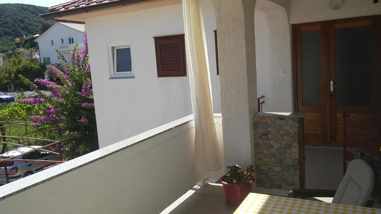 Apartments With A Parking Space Supetarska Draga - Donja, Rab - 11237